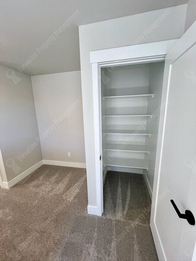 Building Photo - Brand NEW Pahlisch 3 BR - 2.5 BA Home in S...