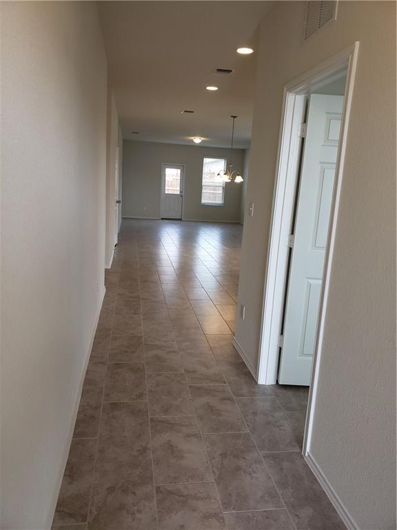 Building Photo - 1105 Cliffbrake Wy