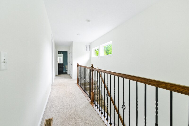 Building Photo - 2138 W 41st St