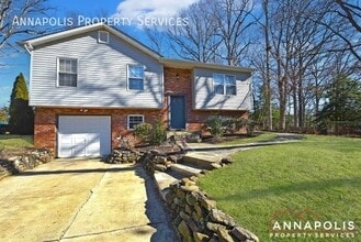Building Photo - 403 Edgemere Dr