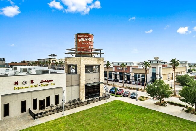 Building Photo - 607 Montebello Ct