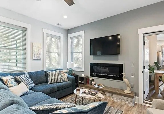 Building Photo - 529 Spencer Farlow Dr