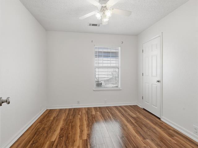Building Photo - 4305 Falcon Dr