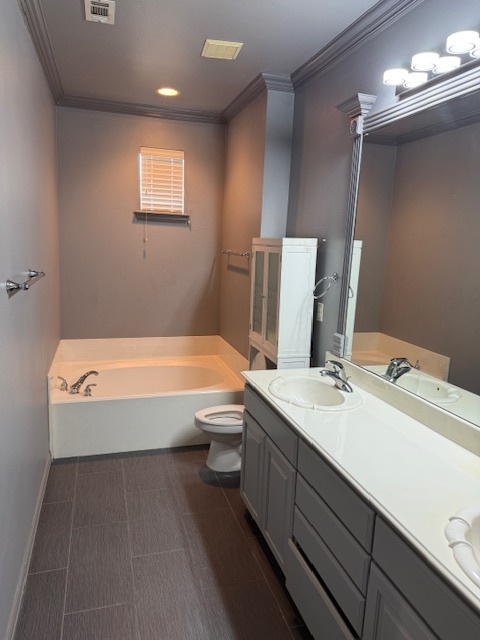 Building Photo - 4448 Jardin St
