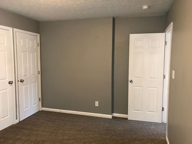 Building Photo - Warren Twp - 3 bedroom home