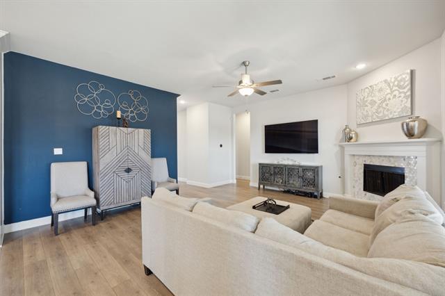 Building Photo - 1124 Macgregor Ln