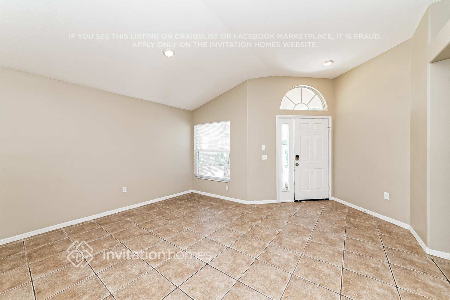 Building Photo - 6234 White Clover Cir