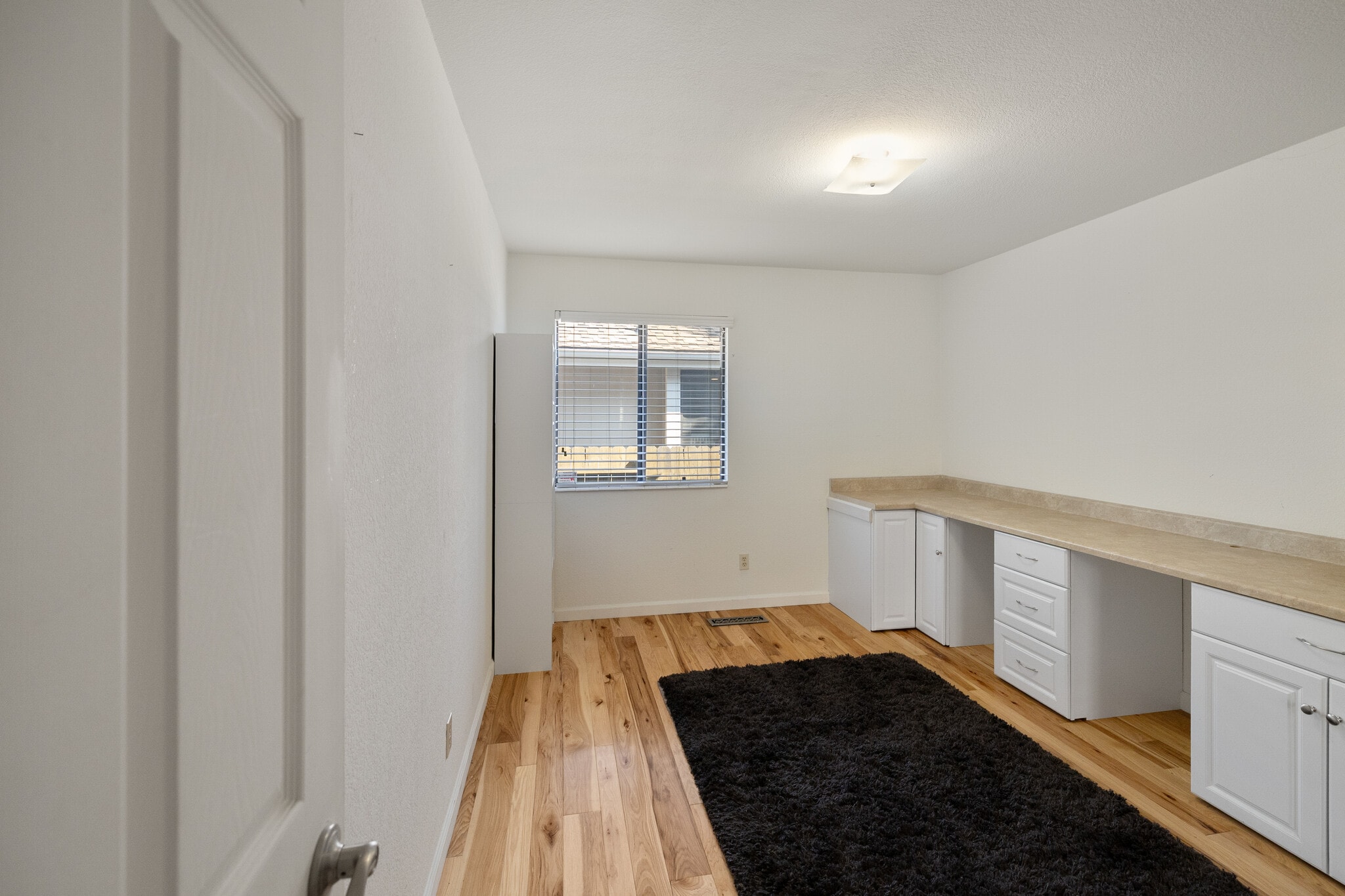 Building Photo - 1557 Bramble Ct