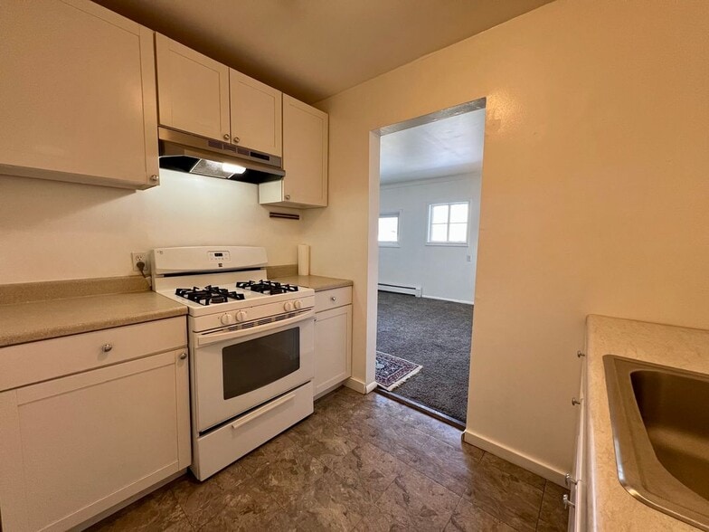 Building Photo - 1204 County Rte 9