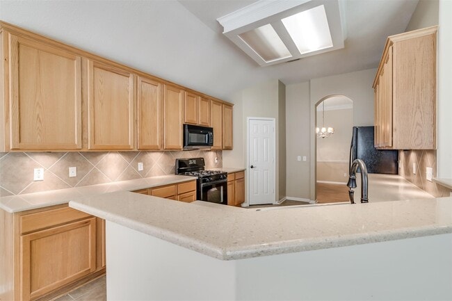 Building Photo - 3419 La Fleur Ln