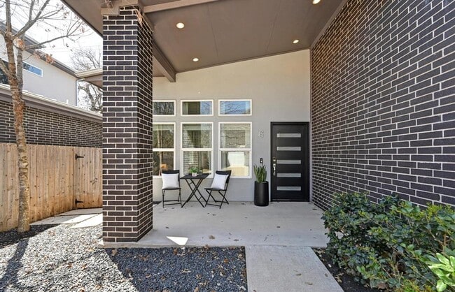 Building Photo - 3905 Clawson Rd