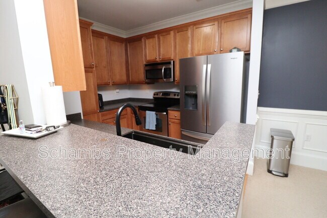 Building Photo - 933 Portstewart Dr