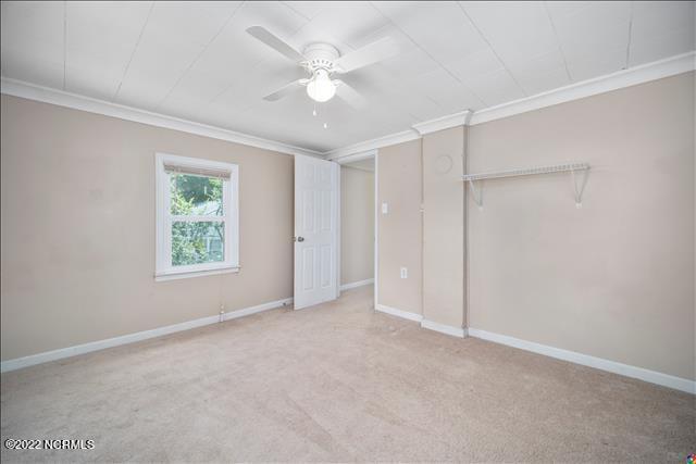 Building Photo - 203 S Elm St