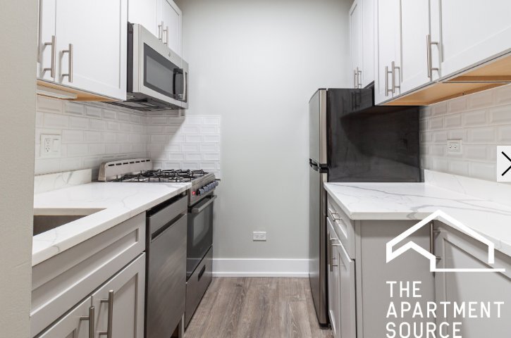 Building Photo - 505 W Belmont Ave