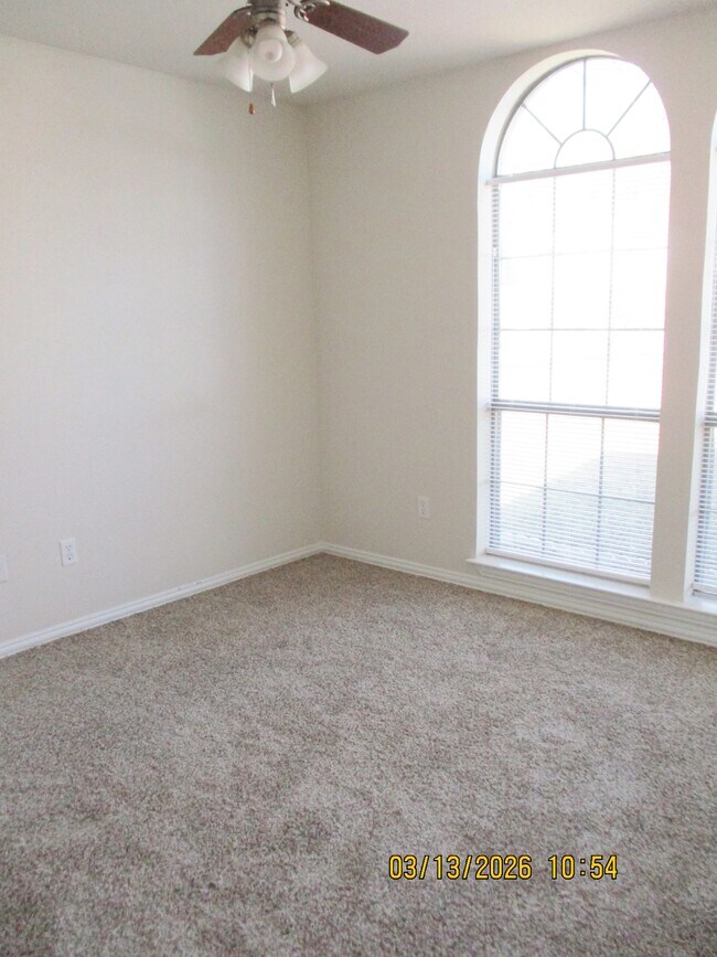 Building Photo - 536 Inwood Rd