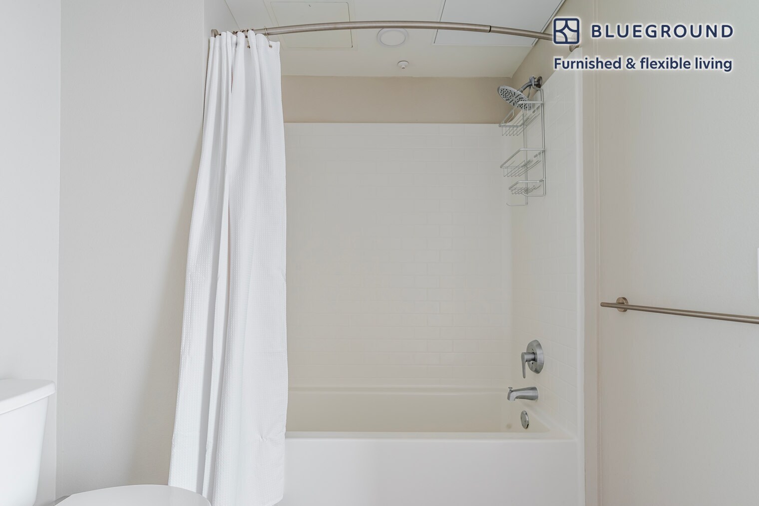 Building Photo - 3560 Rambla Pl