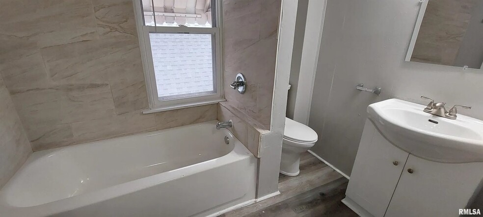 Building Photo - 3113 N New York Ave