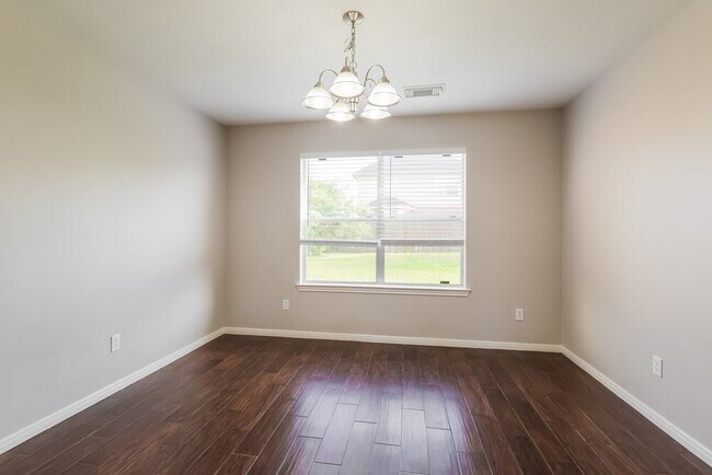 Building Photo - 13607 Country Pine Ct