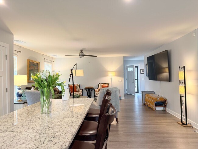 Building Photo - One Level Living!