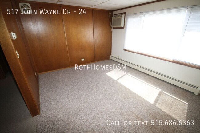 Building Photo - 517 N John Wayne Dr
