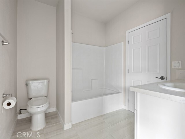 Building Photo - 8411 Buckthorn Ave