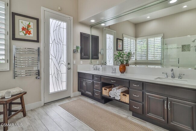 Building Photo - 1808 Crystal View Cir