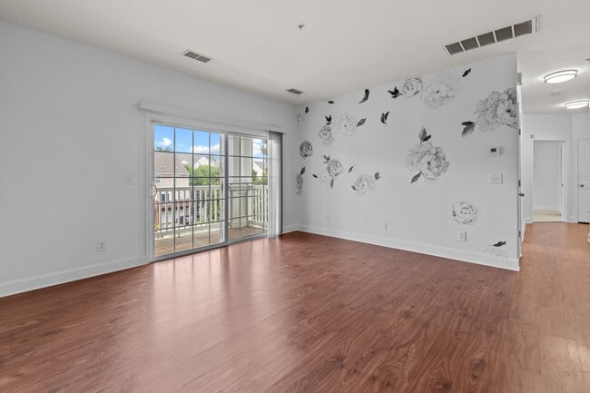 Building Photo - 8441 Callabee Way