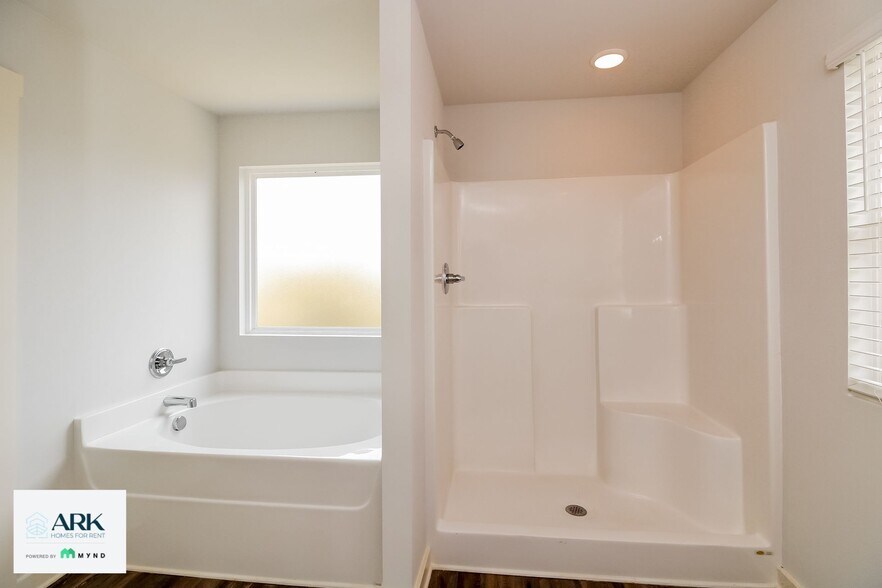 Building Photo - 5545 Cathwick Trce