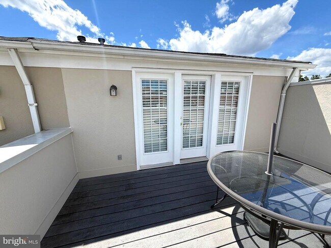 Building Photo - 12174 Chancery Station Cir