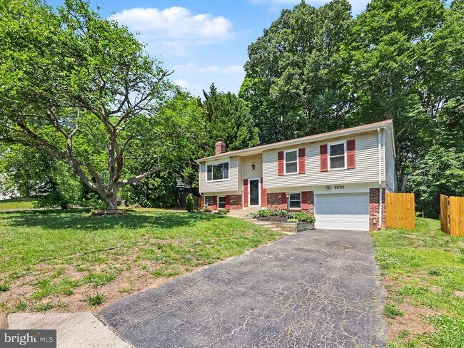 Building Photo - 5570 Rowser Dr