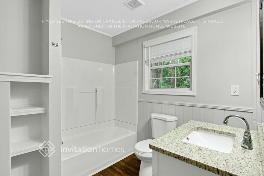 Building Photo - 4364 Cary Dr SW