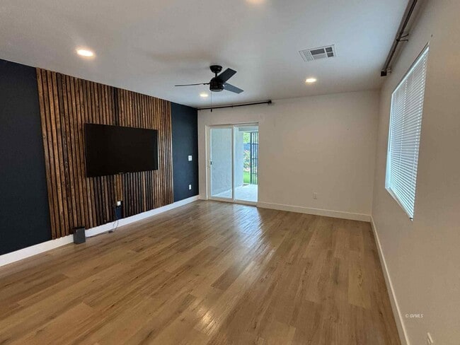 Building Photo - 1572 Kelson Pl