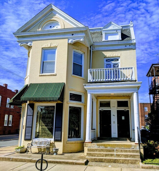 Primary Photo - 2601 Park Avenue