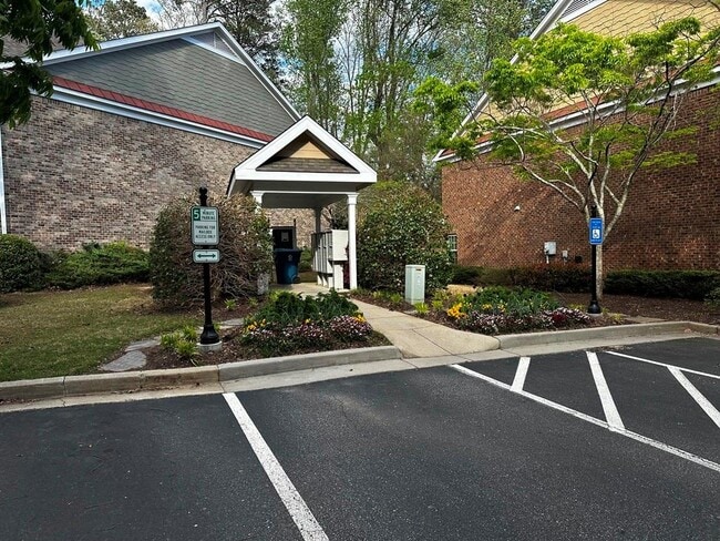 Building Photo - 3182 Buck Way