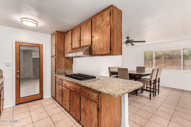 Building Photo - 2109 S Stanley Pl