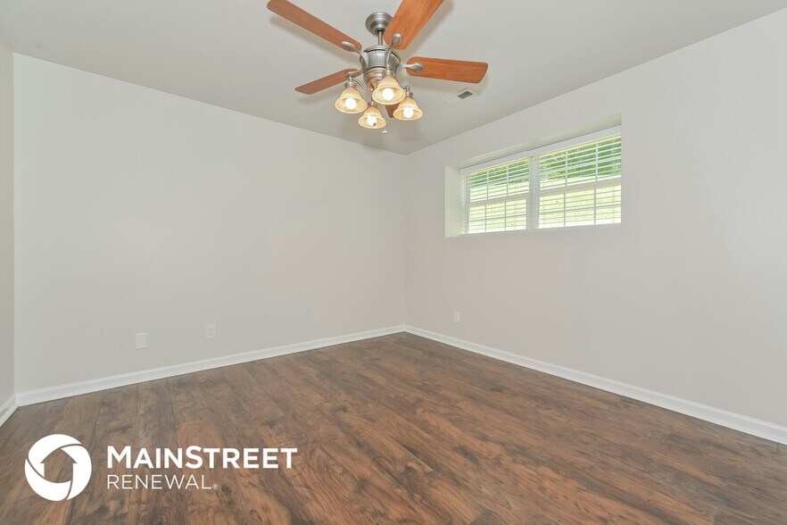 Building Photo - 4014 Larigo Dr