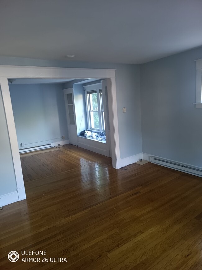 Building Photo - 30 Sachem St