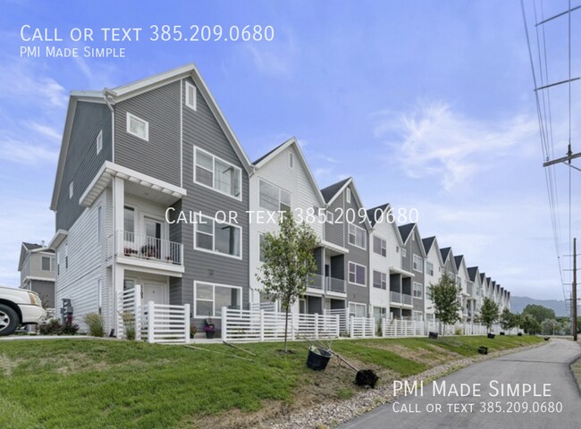 Building Photo - 1107 E Hatch Row