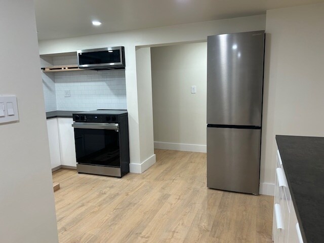 Kitchen - 3915 N 8th St