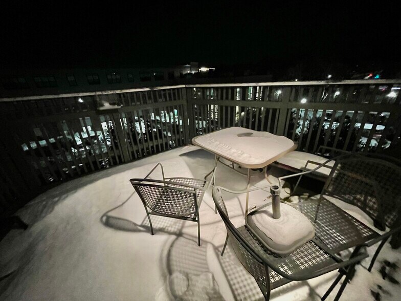 Building Photo - 82 Flint St