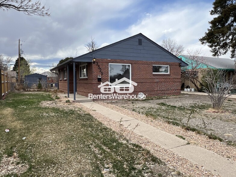Primary Photo - 3525 Forest St