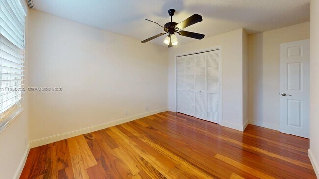 Building Photo - 11045 Neptune Dr