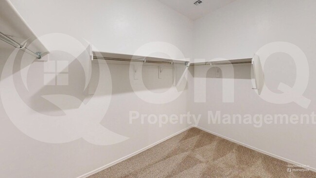 Building Photo - 8654 W Orange Jubilee Dr