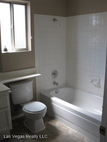 Building Photo - 3 br, 3 bath House - 3005 MARSH CT.