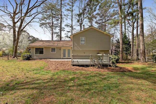 Building Photo - 614 Mephisto Cir