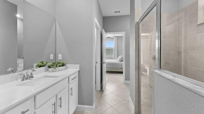 Building Photo - 8462 Water Lily Ct