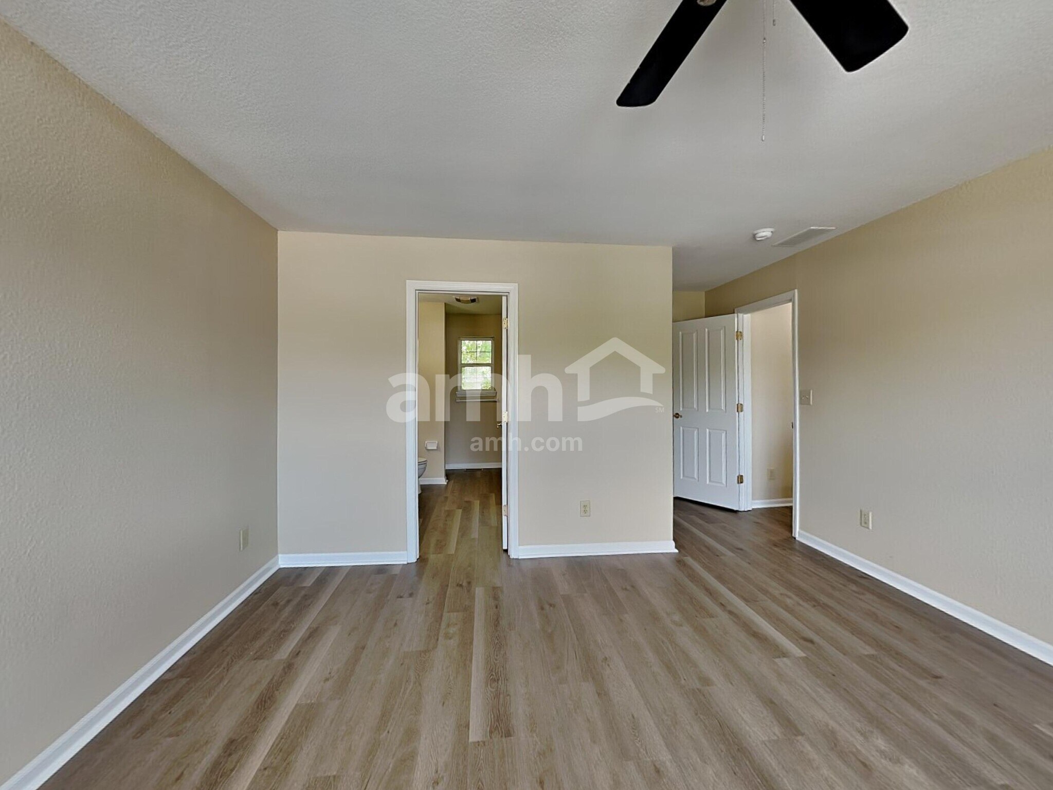 Building Photo - 12693 Glengary Dr