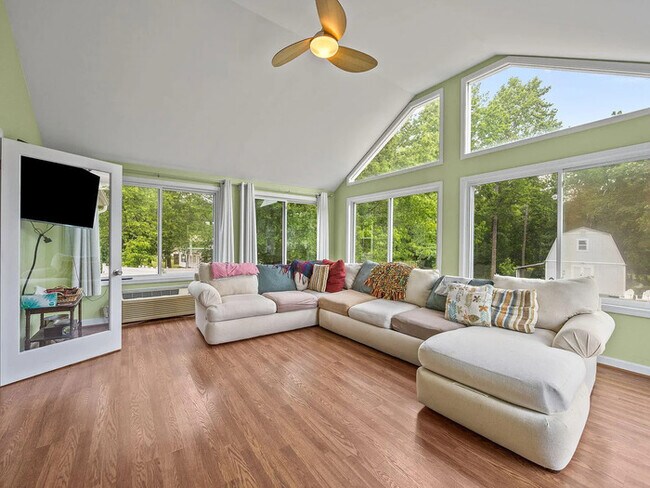 Building Photo - Earn Wealth While Leasing – Like a Homeowner – Lease to Own