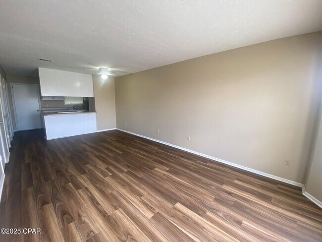 Building Photo - 289 Sukoshi Dr