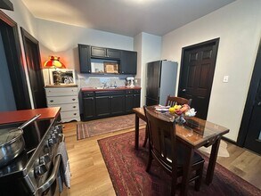 Building Photo - Lebanon City 3 bed- small dog allowed